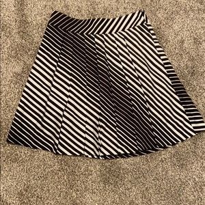 Pleated A-Line Short Skirt - The Limited